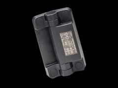 含内置安全开关的铰链 2 米或 5 米电缆，后方