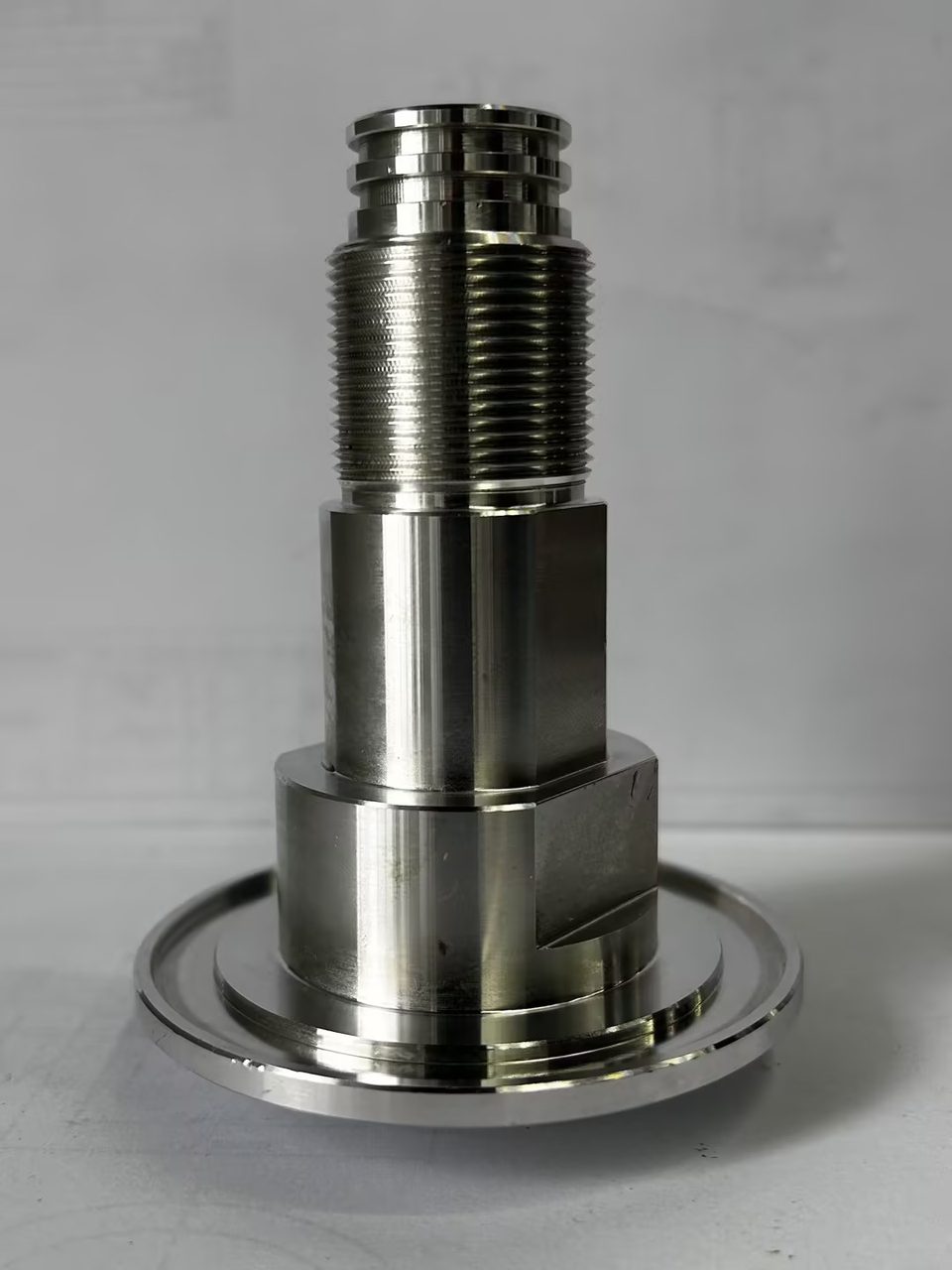 Aluminium sleeve, cold-formed part