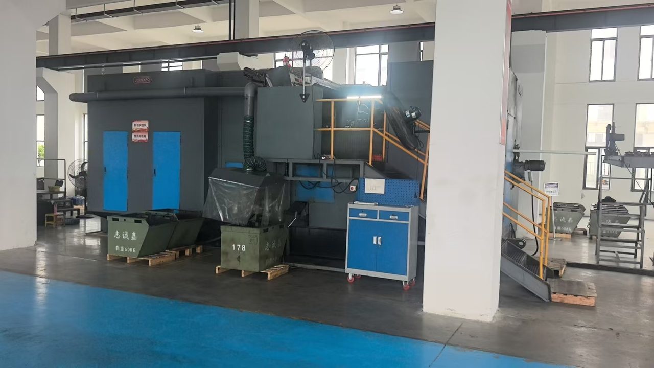 Cold heading workshop