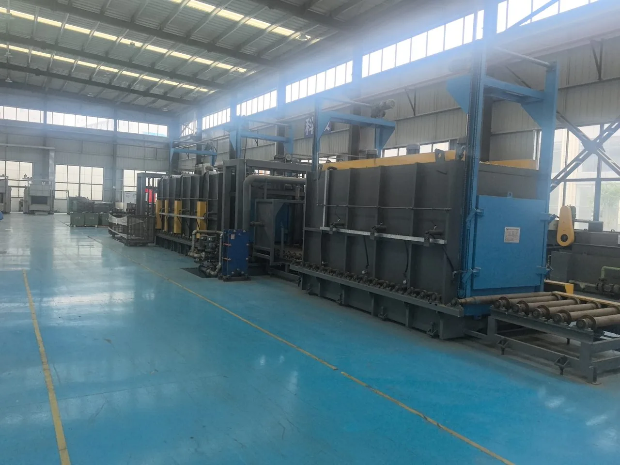 Heat treatment line
