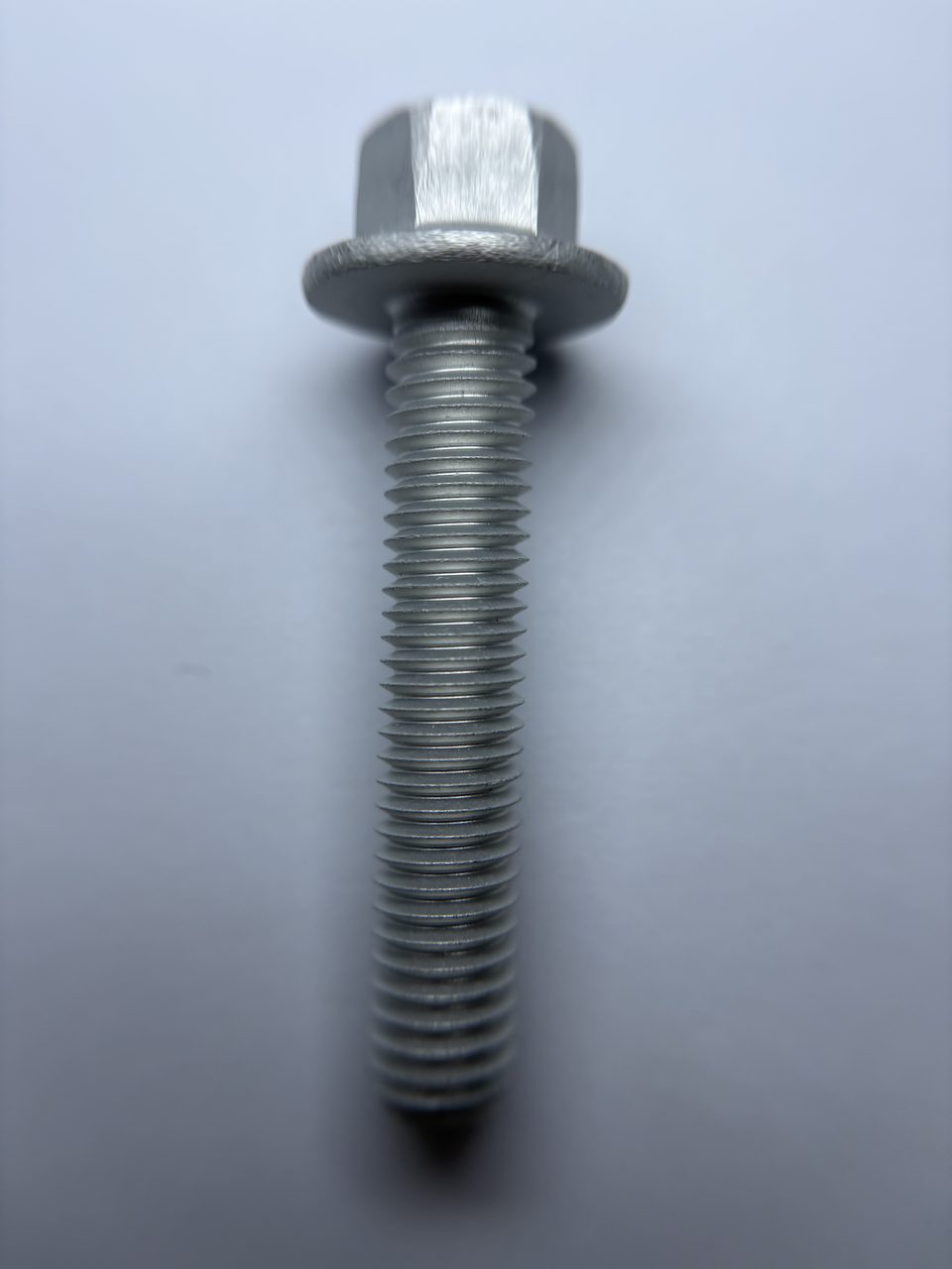 Flange bolt — product photo